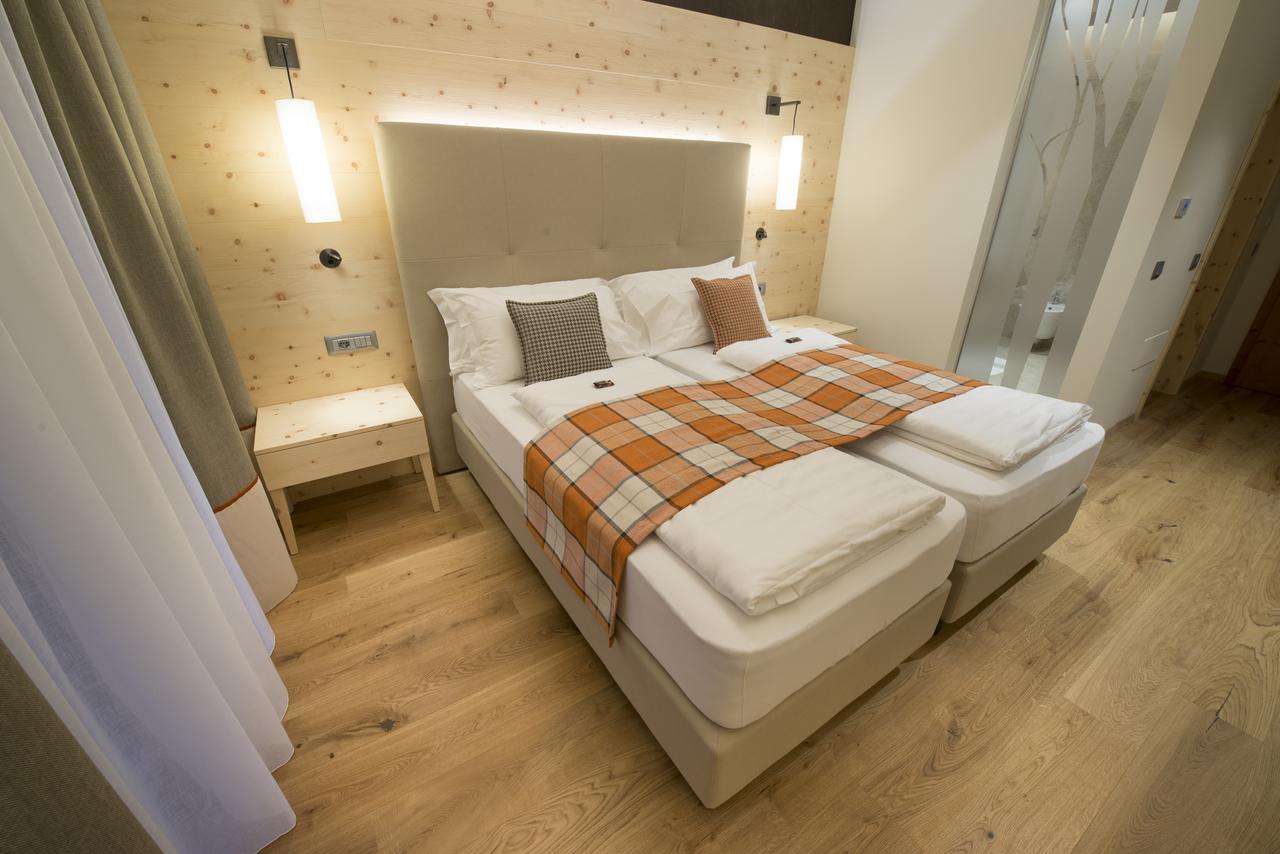 Active Hotel Monte Giner Mezzana  Exterior photo